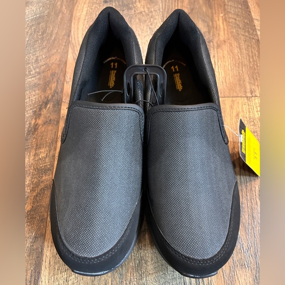 Tredsafe Women’s Slip Ons Size 11 Oil And Slip Resistant NWT - Picture 1 of 7